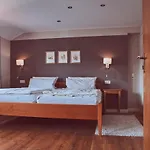 بيت ضيافة Zum Storch 3*