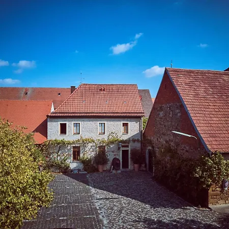 Zum Storch Konukevi 3*
